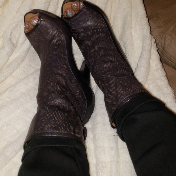 UGG COLLECTION open toe UGG booties - Picture 5 of 8